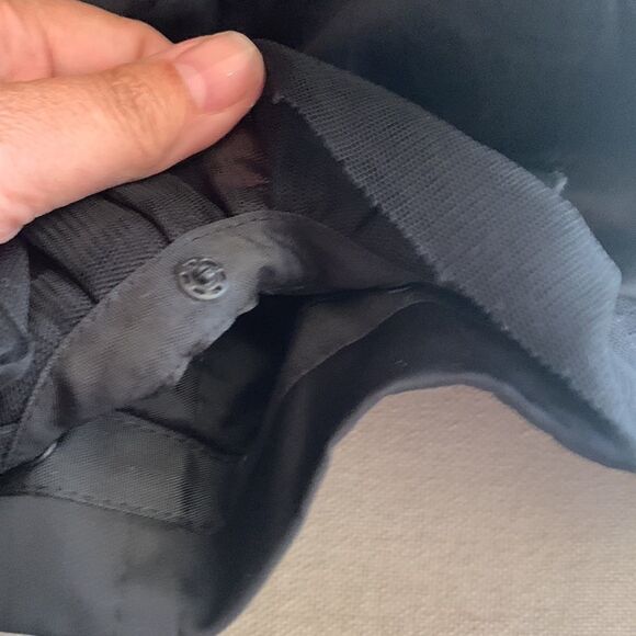 Nine West Black Raincoat ruffle hem Size M - Picture 10 of 10